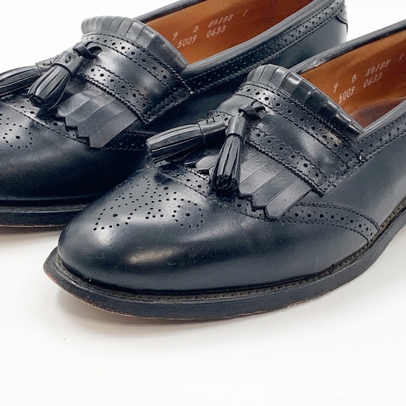 Allen Edmonds Other - *SOLD* Allen Edmonds Bridgeton Mens Size 9 Shoes Loafers Black Leather Kiltie
